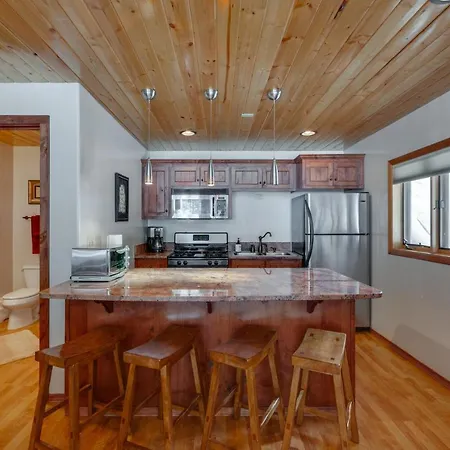 Cozy Streamside Studio - 2 Mi To Taos Ski Resort!
